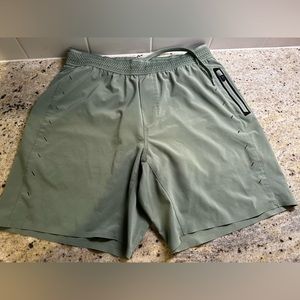 Men’s Ten Thousand Session Shorts, 7” Lined, Size Medium
